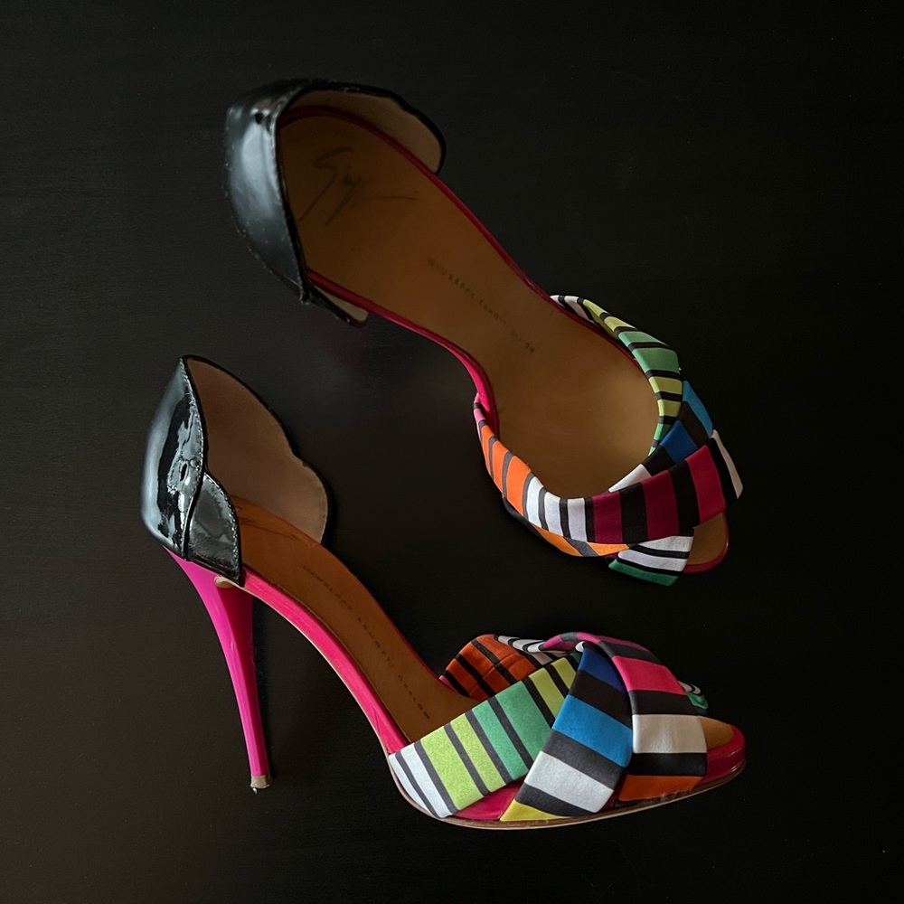 Vintage - ONE of a kind - Giuseppe Zanotti Heels